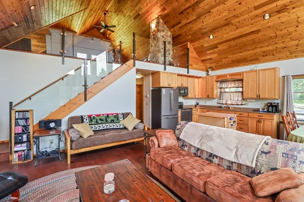 $890,000 | 75500 Joe Rein Road, Glidden, WI 54527