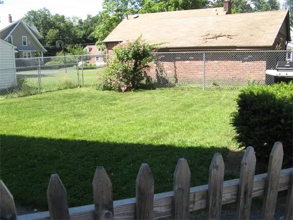 128 Meadow Road Longmeadow, MA 01106 - Photo 3 of 6 Gallery Image 3