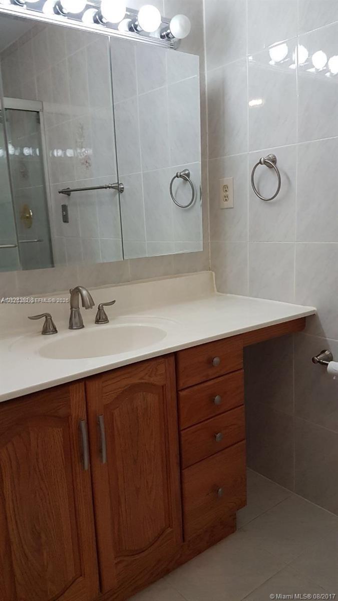 150 Southeast 25th Road, Unit 15F Miami, FL 33129 - Photo 12 of 27