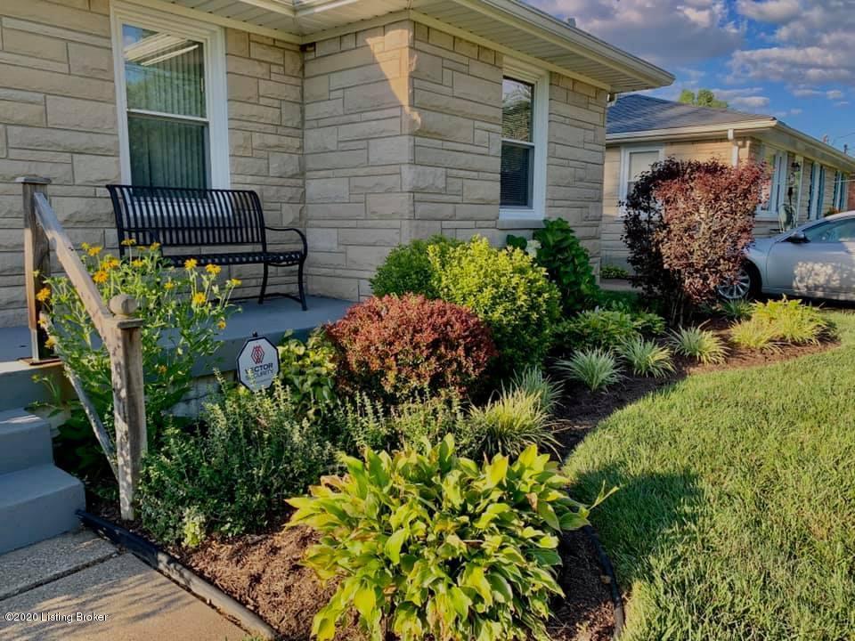 6707 Aron Road Louisville, KY 40258 - Photo 4 of 37 Aron front2