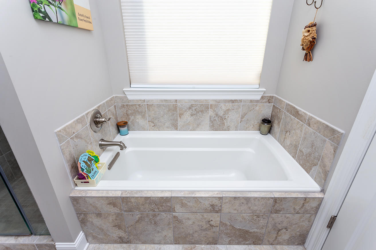 663 Fredonia Farm Road Dunlap, TN 37327 - Photo 13 of 44 Soaking tub