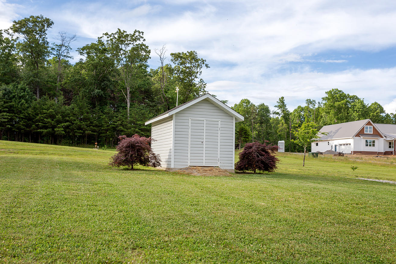 663 Fredonia Farm Road Dunlap, TN 37327 - Photo 32 of 44 Well house