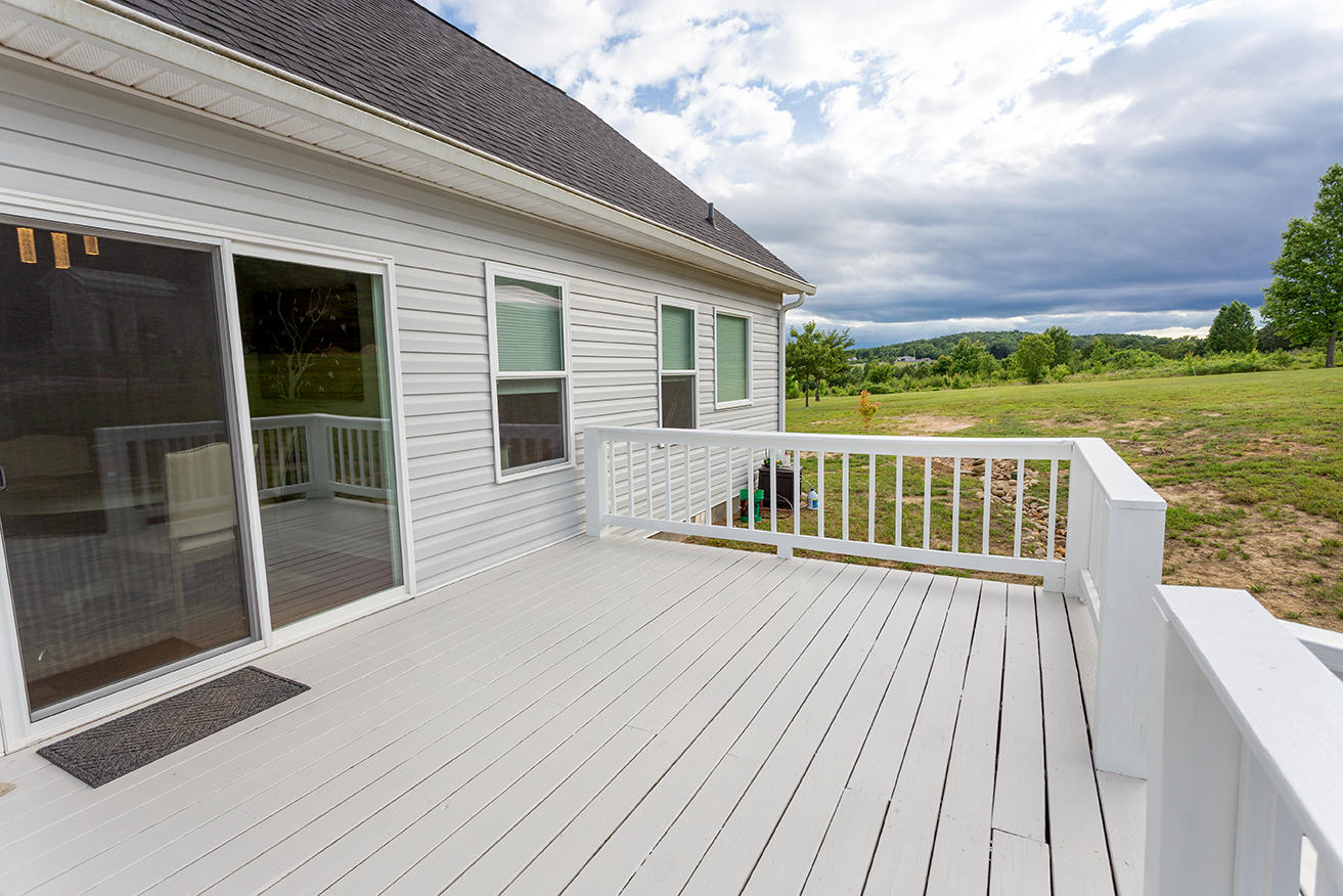 663 Fredonia Farm Road Dunlap, TN 37327 - Photo 34 of 44 Back deck