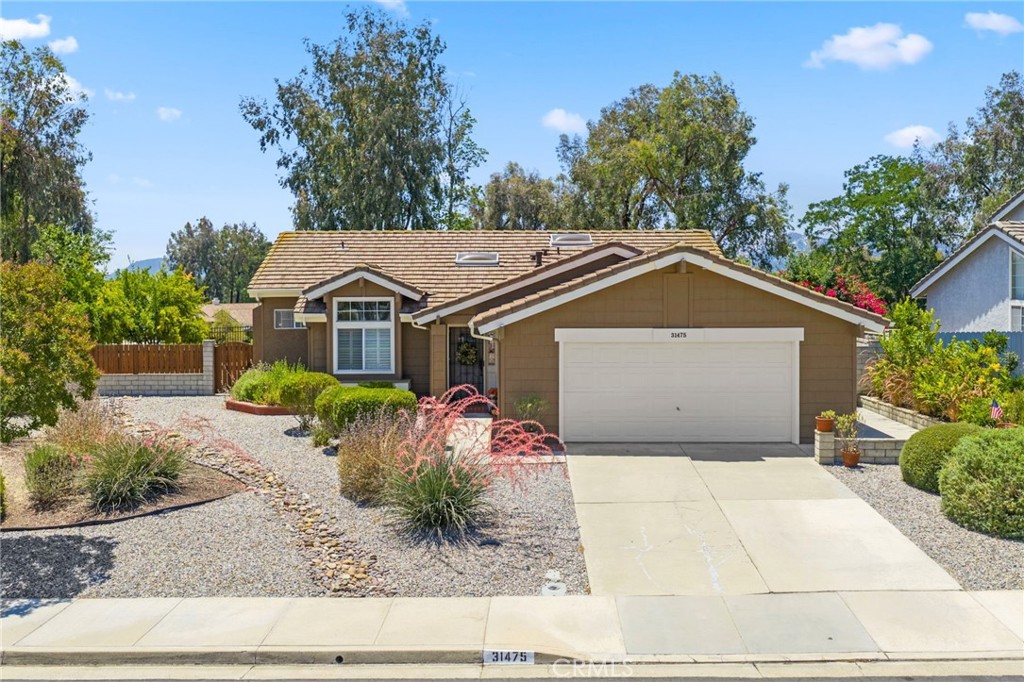 31475 Corte Mallorca Temecula, CA 92592 - Photo 2 of 51