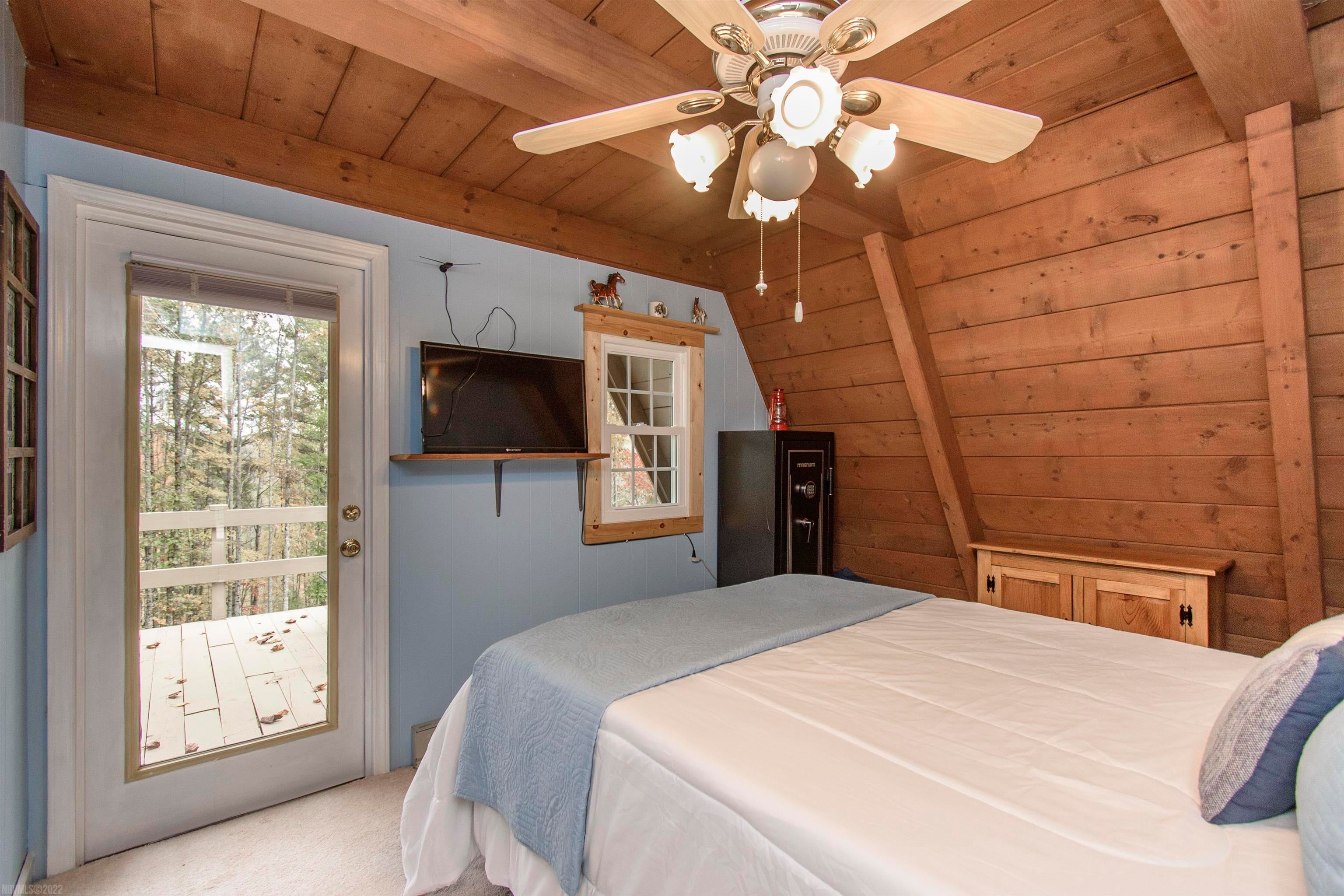 720 Kanawha Ridge Road Dugspur, VA 24325 - Photo 28 of 36 Gallery Image 28