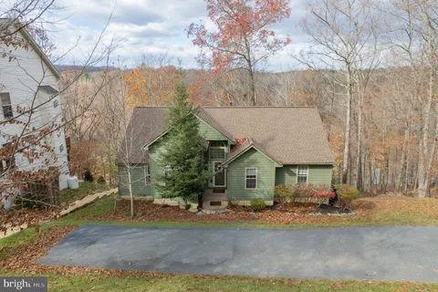 $699,000 | 6610 West Lakeridge Road, New Market, MD 21774