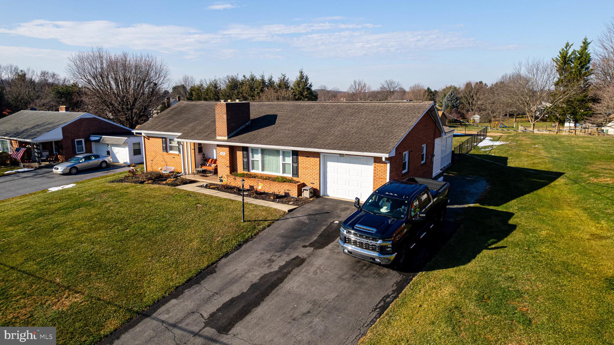 13345 Old Mill Road Waynesboro, PA 17268 - Photo 3 of 49