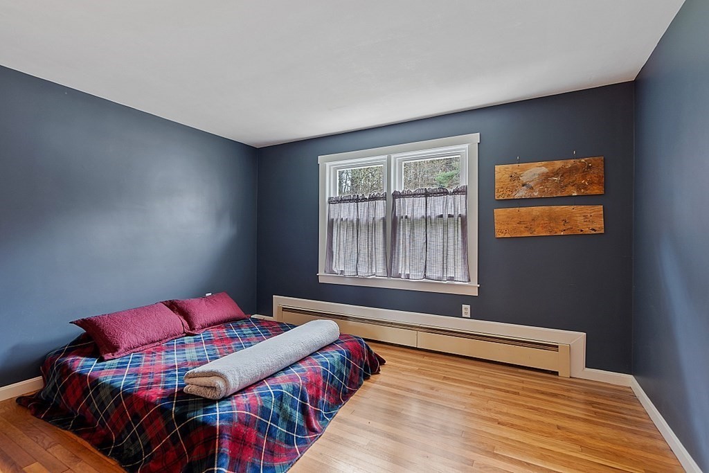 37 Clinton Road Sterling, MA 01564 - Photo 18 of 38 Gallery Image 18