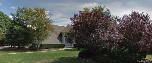 $750,000 | Undisclosed Address, East Patchogue, NY 11772