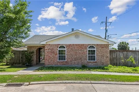$235,000 | 4301 Jeanne Marie Place, New Orleans, LA 70122