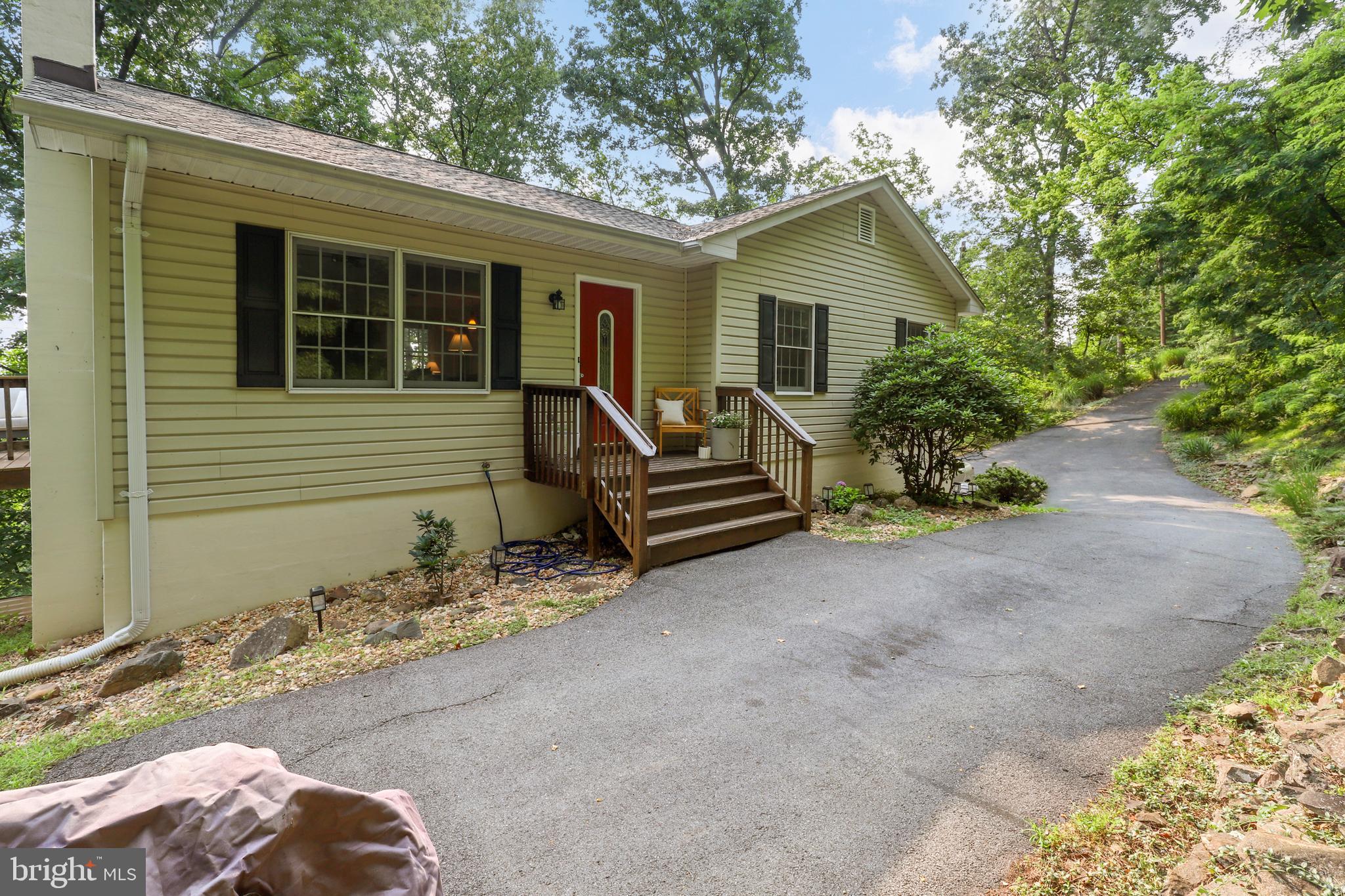 1336 Granny Smith Road Linden, VA 22642 - Photo 43 of 46