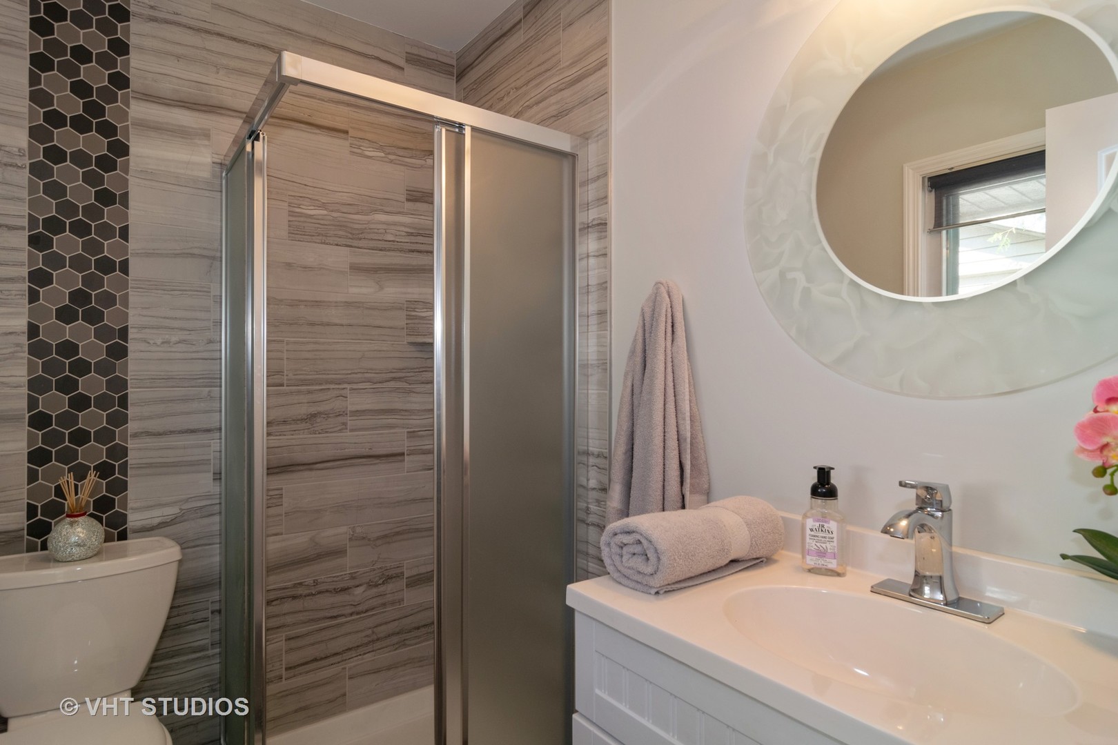 311 East Schaumburg Road Streamwood, IL 60107 - Photo 6 of 10