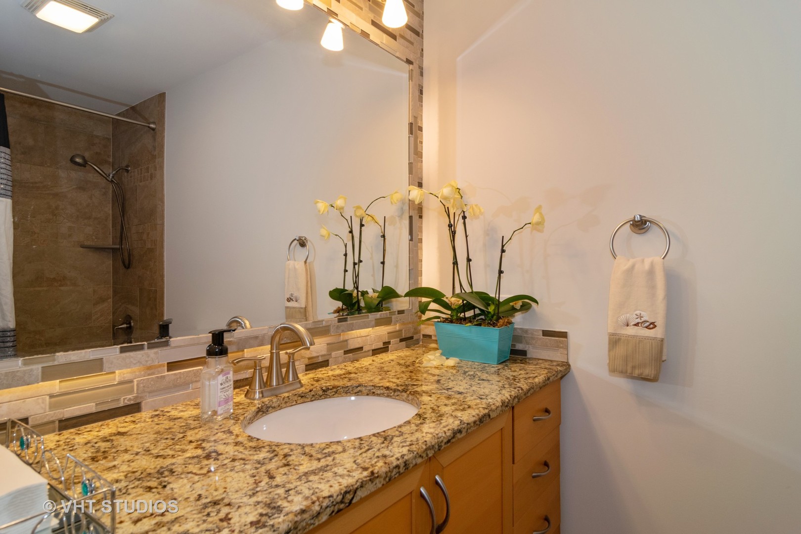 311 East Schaumburg Road Streamwood, IL 60107 - Photo 8 of 10