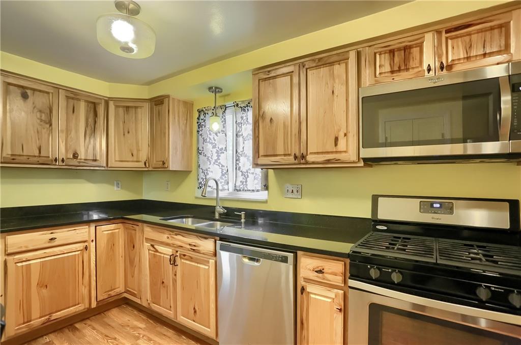 4334 Reece Drive Pittsburgh, PA 15227 - Photo 16 of 46 Gallery Image 16