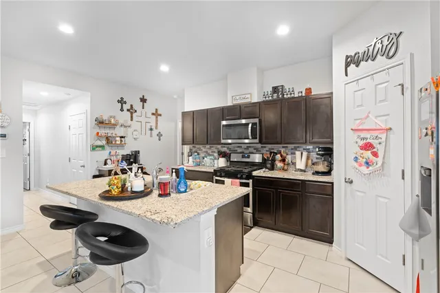 $2,500 | 3918 Banily Drive, Corpus Christi, TX 78410