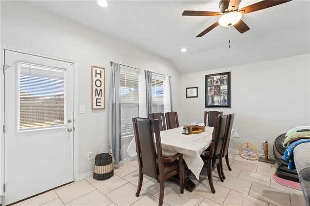 $2,500 | 3918 Banily Drive, Corpus Christi, TX 78410