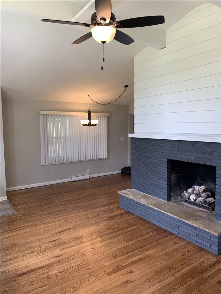 7922 Burr Oak Road Roscoe, IL 61073 - Photo 9 of 24 Gallery Image 9