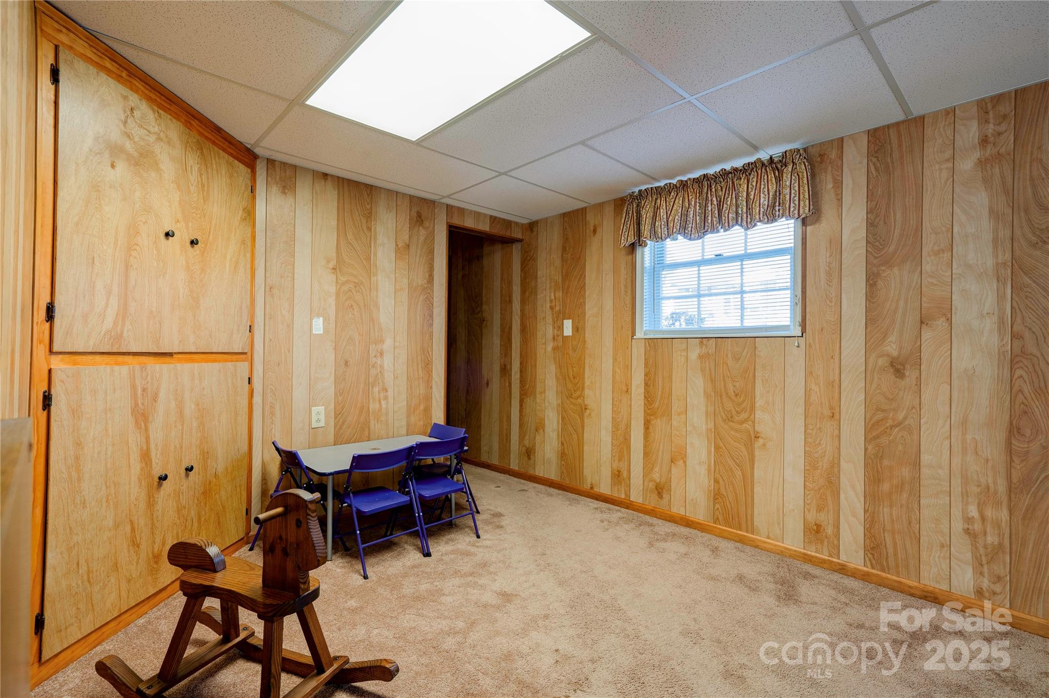 914 Parkwood Road Shelby, NC 28150 - Photo 25 of 40 a living room with furniture and a window