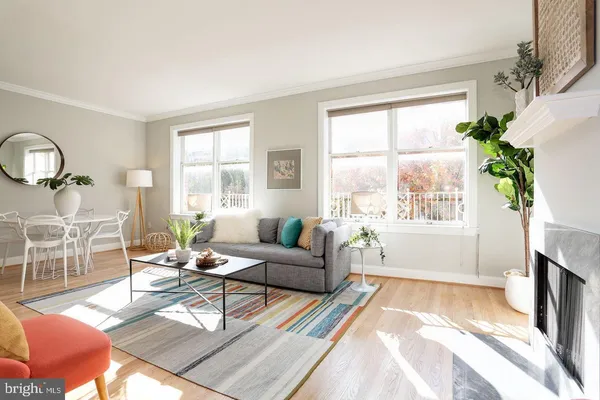 $3,200 | 1737 P Street Northwest, Unit 501, Washington, DC 20036