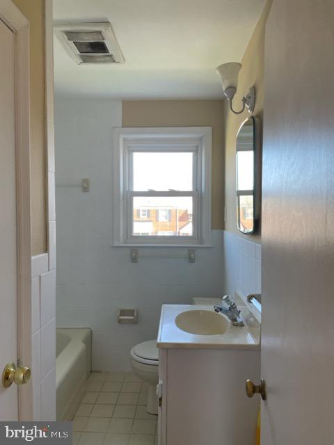 138 Garden Ridge Road Catonsville, MD 21228 - Photo 8 of 14