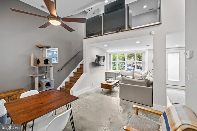 $624,900 | 719 F Street Northeast, Washington, DC 20002