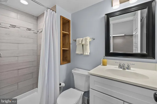 $624,900 | 719 F Street Northeast, Washington, DC 20002