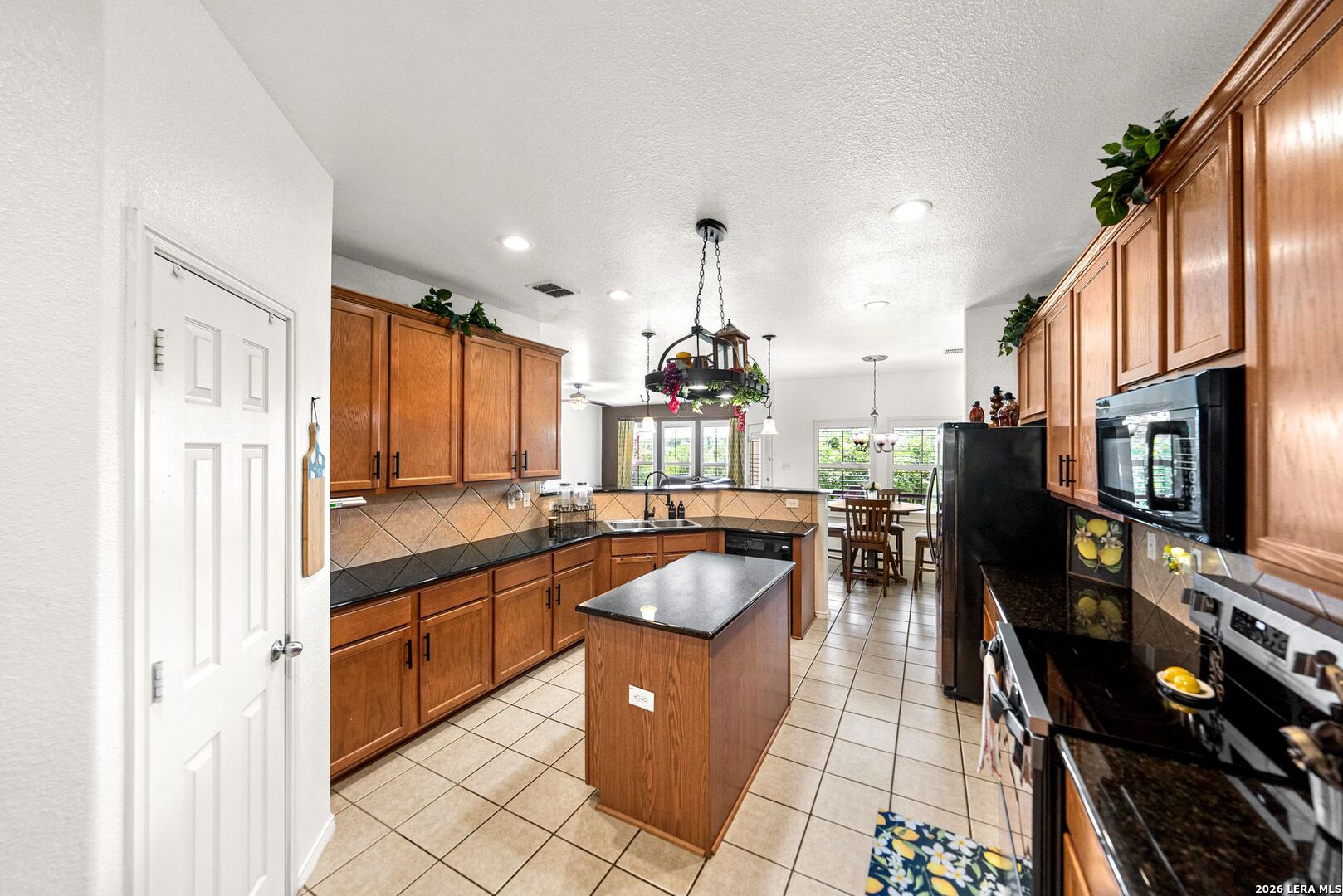 3619 Running Ranch San Antonio, TX 78261 - Photo 13 of 43