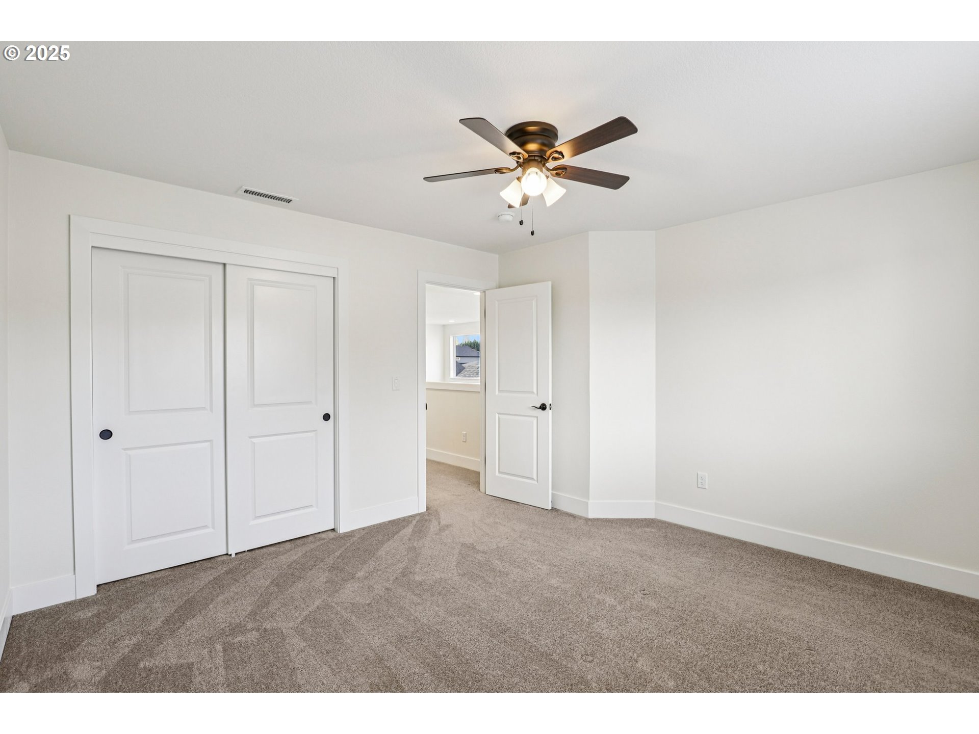 714 Southeast 37th Street Battle Ground, WA 98604 - Photo 16 of 21 a view of an empty room
