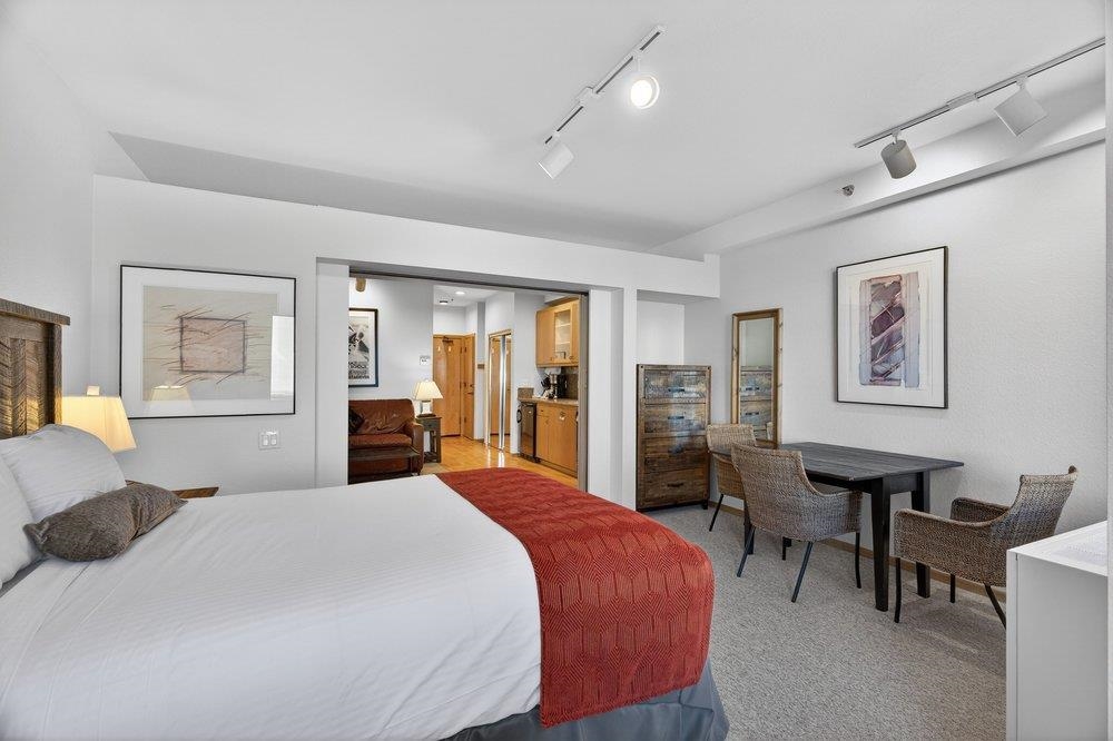 201 Shirley Cyn Road, Unit 152 Olympic Valley, CA 96146 - Photo 3 of 23