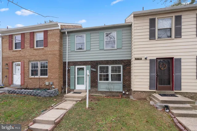 $380,000 | 5773 Yellowrose Court, Columbia, MD 21045