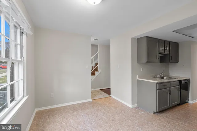 a view of a kitchen with an oven