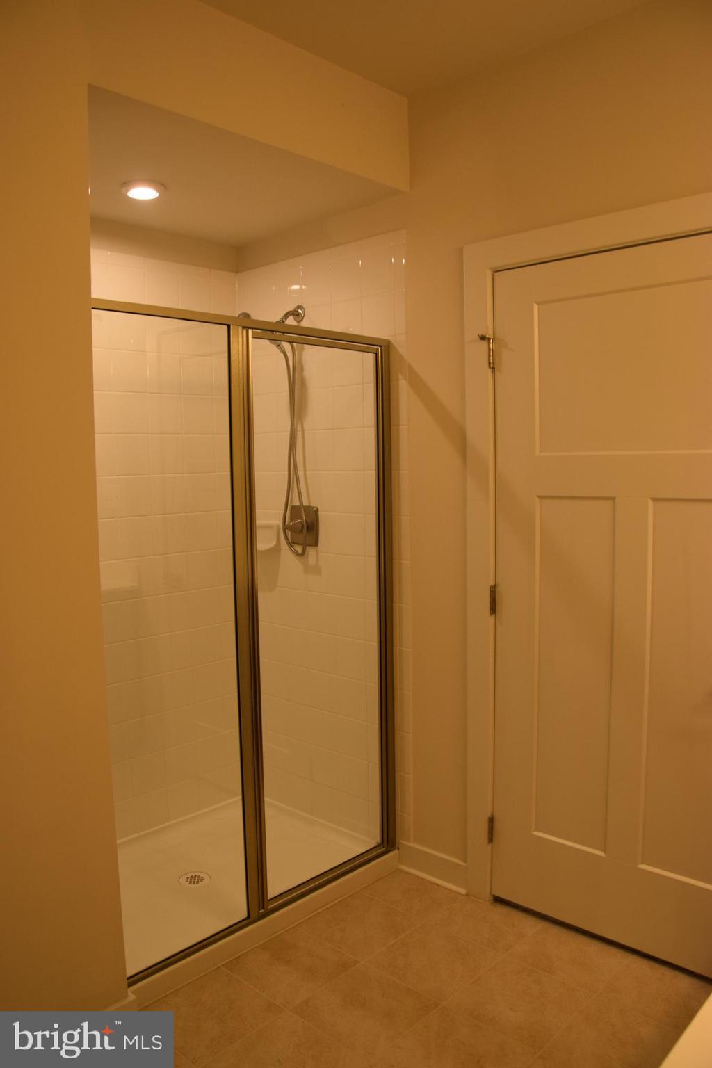4861 Finnical Way, Unit 101 Frederick, MD 21703 - Photo 12 of 21