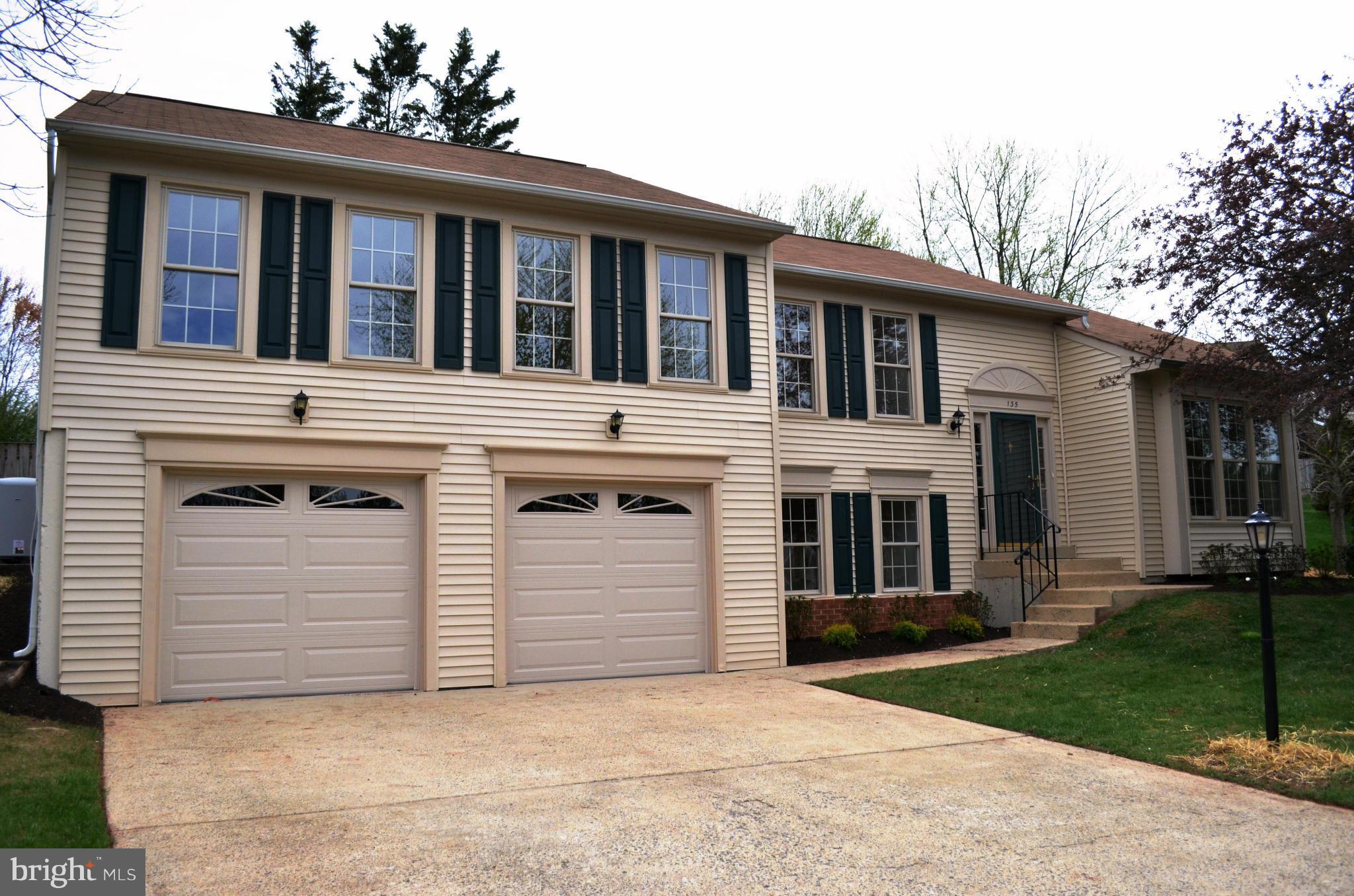 135 Environs Road Sterling, VA 20165 - Photo 1 of 27 Exterior (Front)