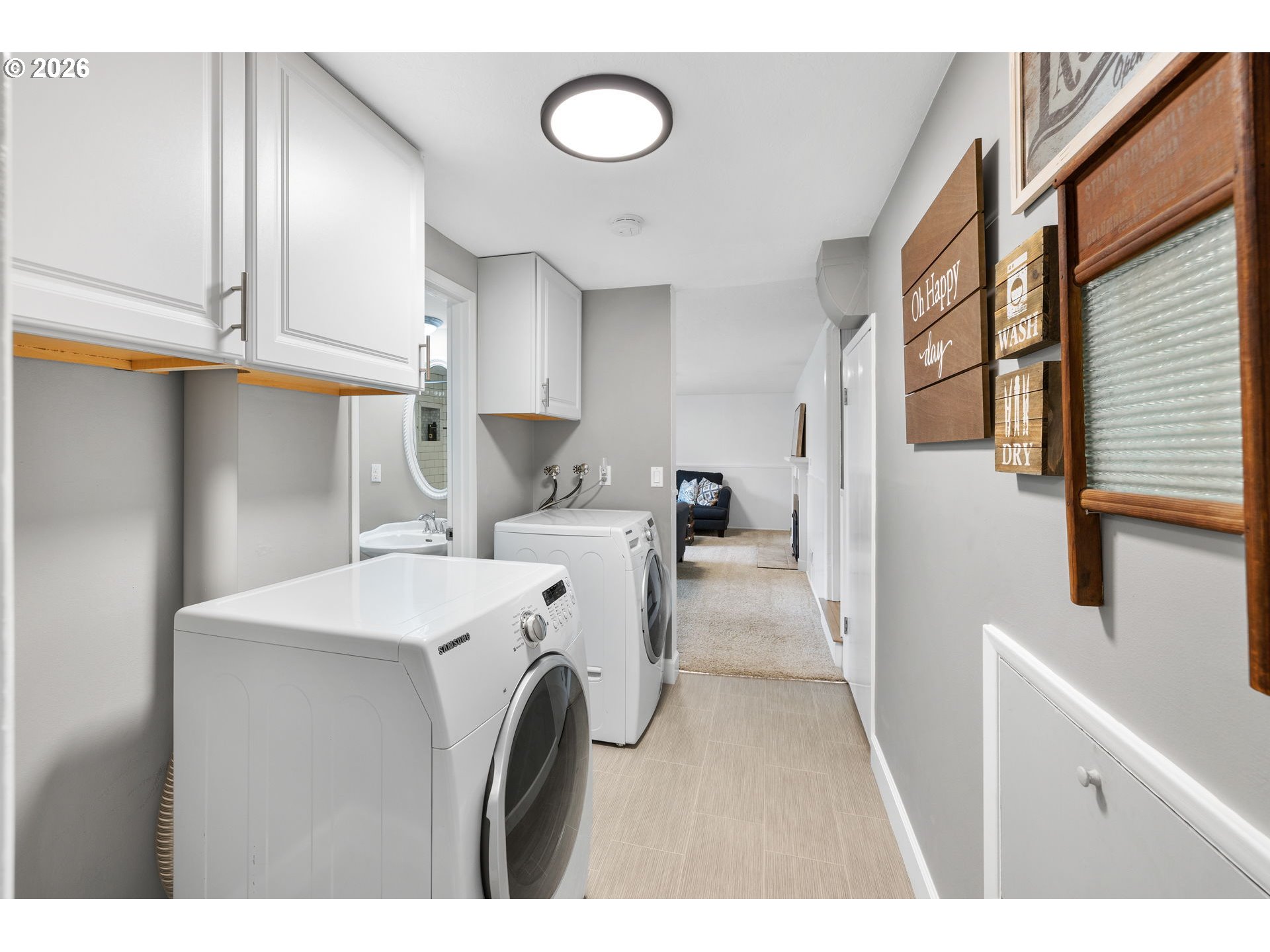 9375 Southwest Pine Street Beaverton, OR 97005 - Photo 25 of 38 Laundry