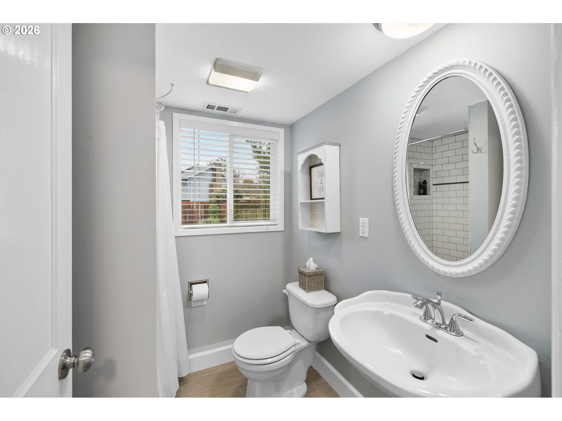 9375 Southwest Pine Street Beaverton, OR 97005 - Photo 28 of 38 Bathroom