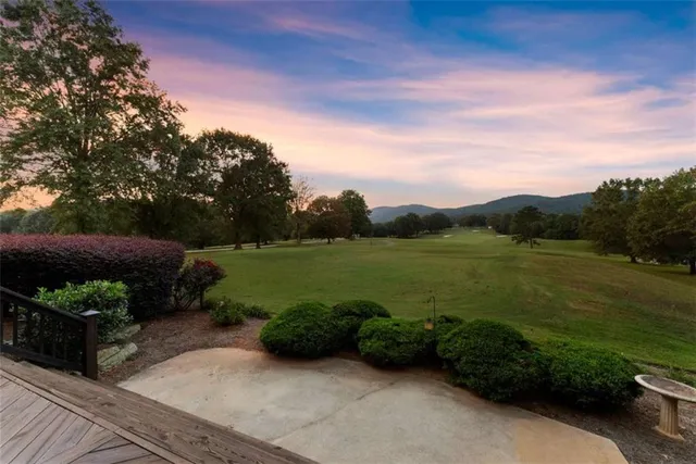 $999,998 | 526 Orchard Drive, Clarkesville, GA 30523