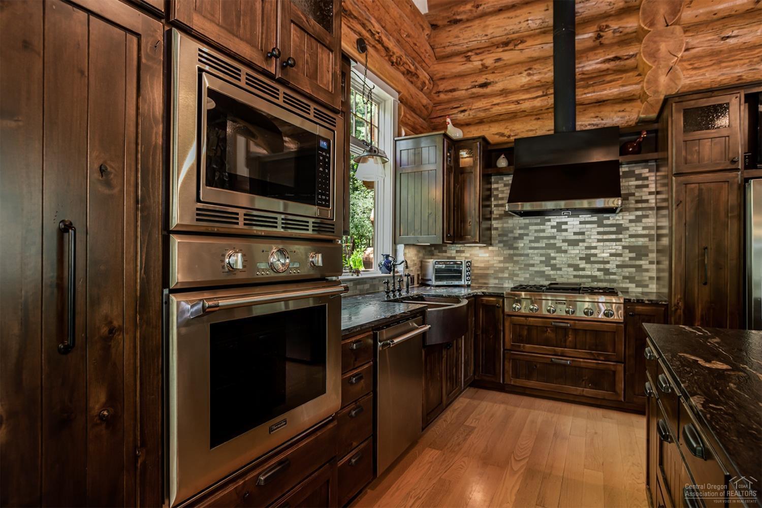47227 Goodpasture Road Vida, OR 97488 - Photo 10 of 25 Additional Photo