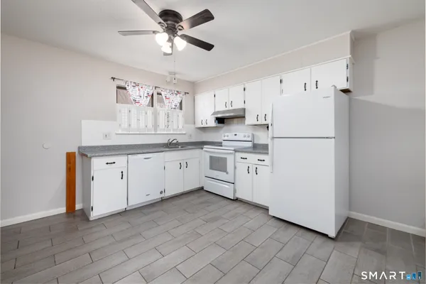 $169,900 | 184 Kaynor Drive, Unit D, Waterbury, CT 06708