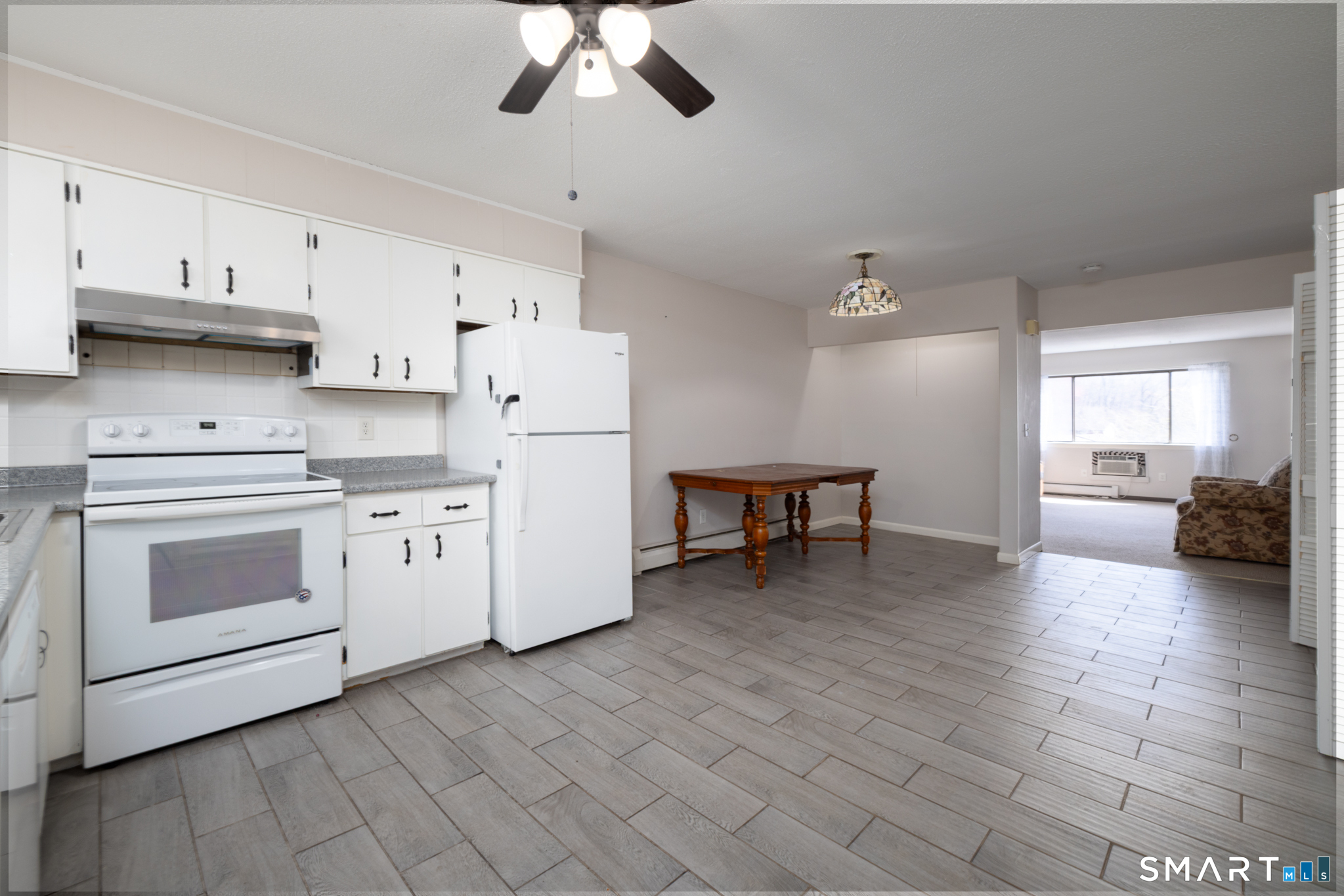 184 Kaynor Drive, Unit D Waterbury, CT 06708 - Photo 4 of 12