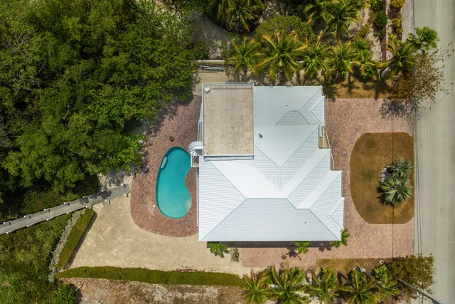 $3,751,000 | 205 Stirrup Key Boulevard, Marathon, FL 33050
