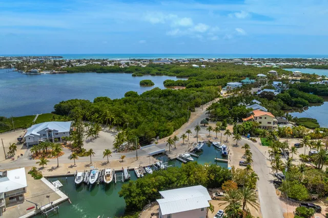 $3,751,000 | 205 Stirrup Key Boulevard, Marathon, FL 33050