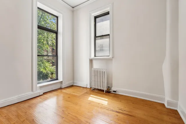 $1,800,000 | 142 East 37th Street, Unit 23 | Murray Hill