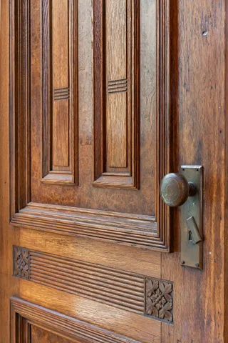 $1,800,000 | 142 East 37th Street, Unit 23 | Murray Hill