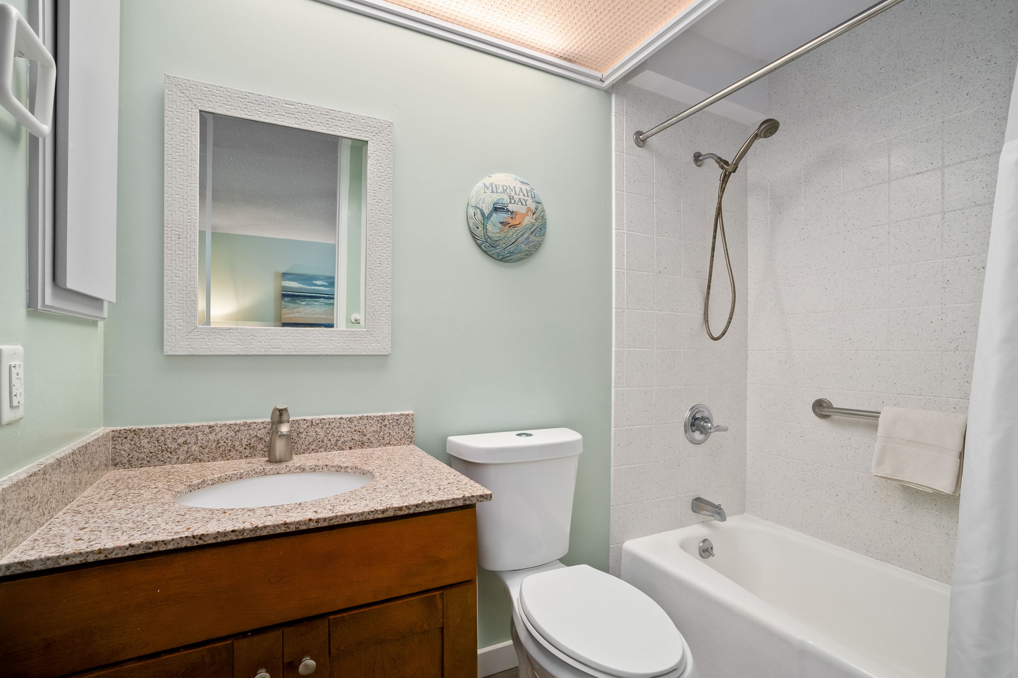 3811 Edward Road, Unit 2103 Princeville, HI 96722 - Photo 16 of 30 Gallery Image 16