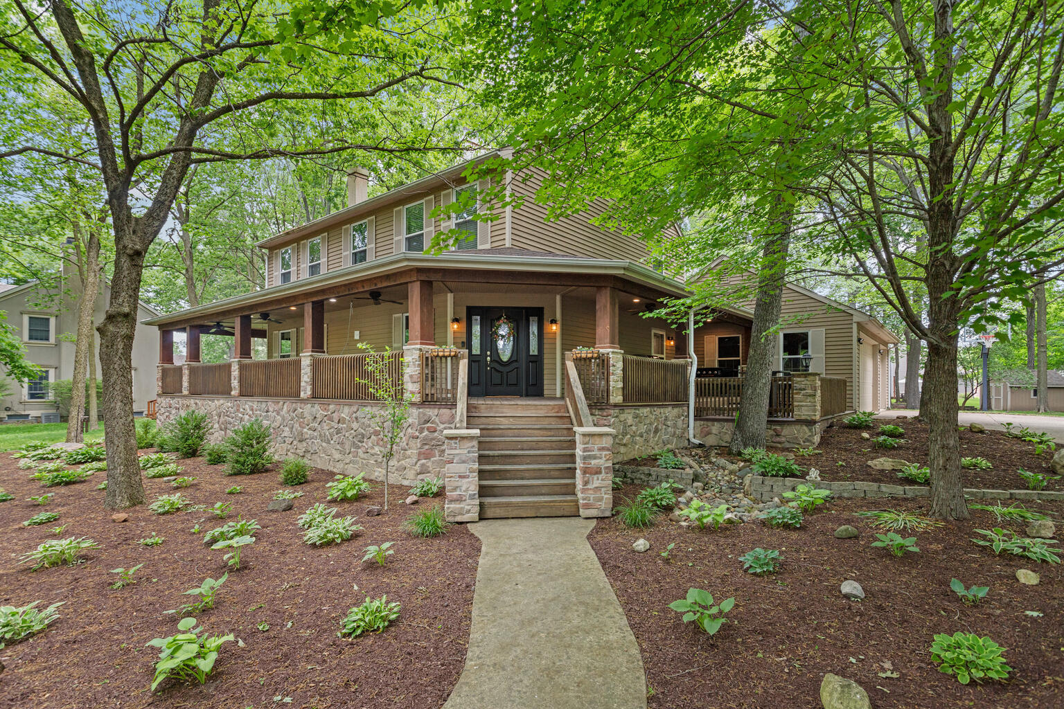 2 Turtle Point Monticello, IL 61856 - Photo 3 of 55 Gallery Image 3