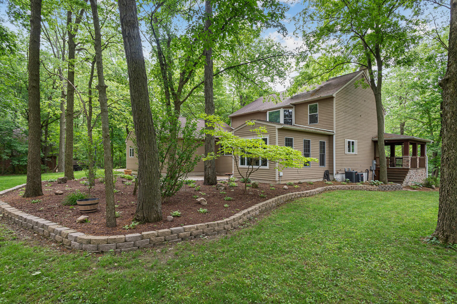 2 Turtle Point Monticello, IL 61856 - Photo 6 of 55 Gallery Image 6
