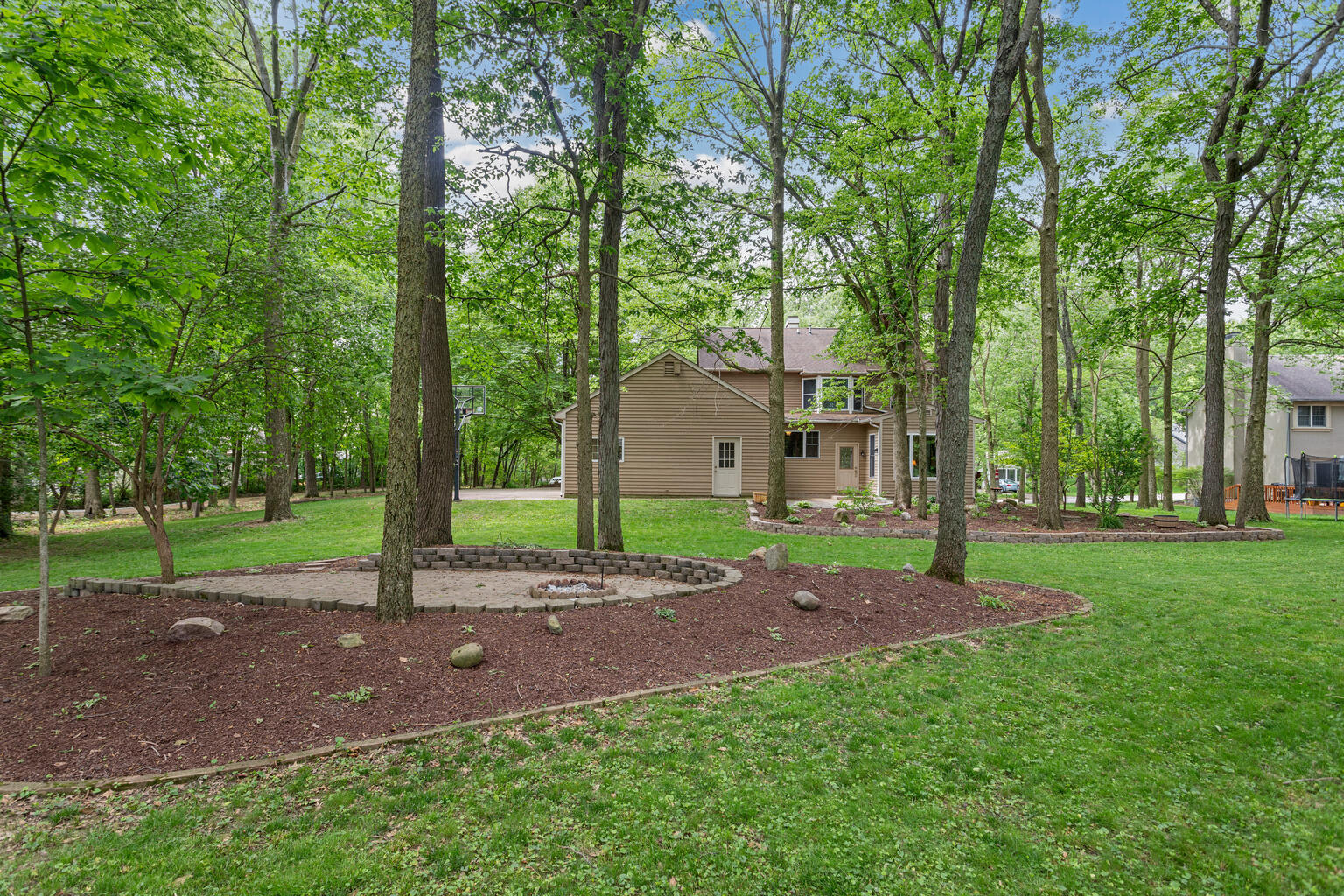 2 Turtle Point Monticello, IL 61856 - Photo 8 of 55 Gallery Image 8