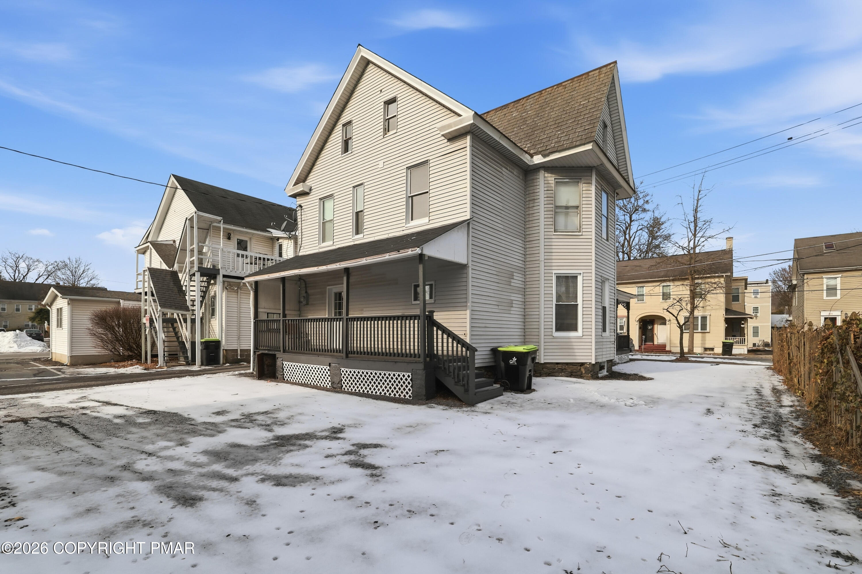 809 Monroe Street Stroudsburg, PA 18360 - Photo 6 of 55 05-Photo-4