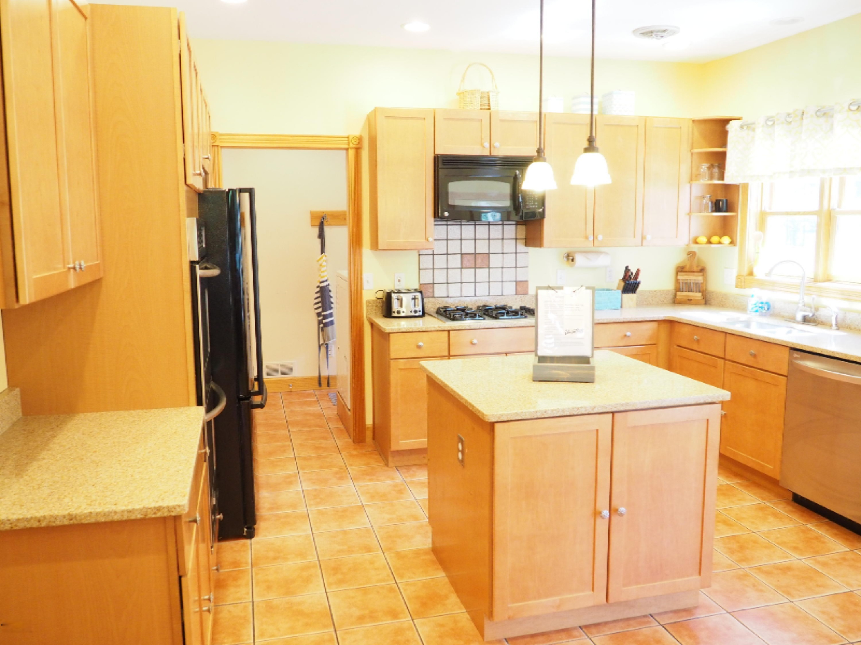 2705 Red Apple Road Manistee, MI 49660 - Photo 25 of 91 P8110200