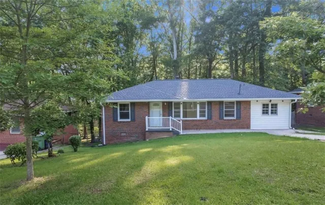 $2,200 | 2773 Fairlane Drive Southeast, Atlanta, GA 30354